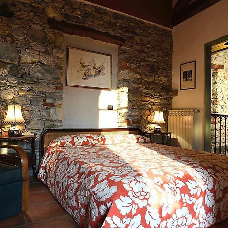 Il Cortile - Casa D'Artista Bed & Breakfast Casalzuigno Eksteriør bilde